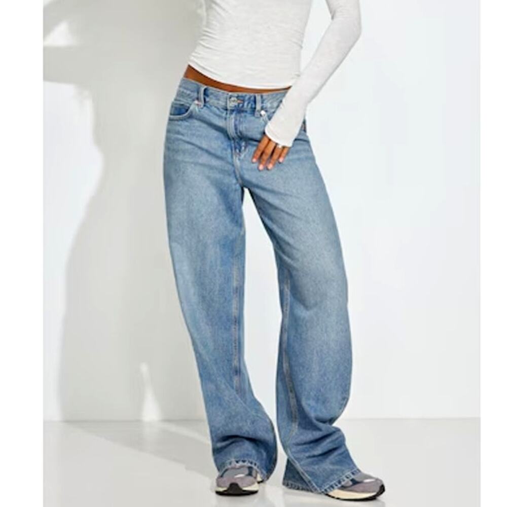 Garage Women's Penelope Blue Low Rise Baggy Jeans Size 7/28